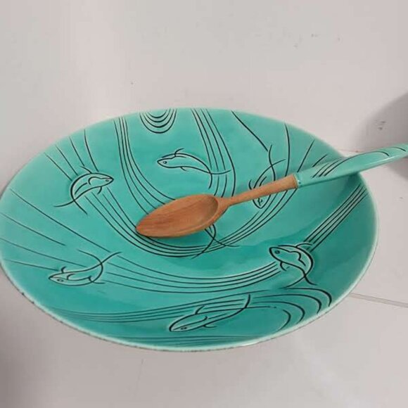 Roselane Pottery 14" Aqua Black Fish Ceramic Bowl With Matching Spoon - Picture 1 of 5